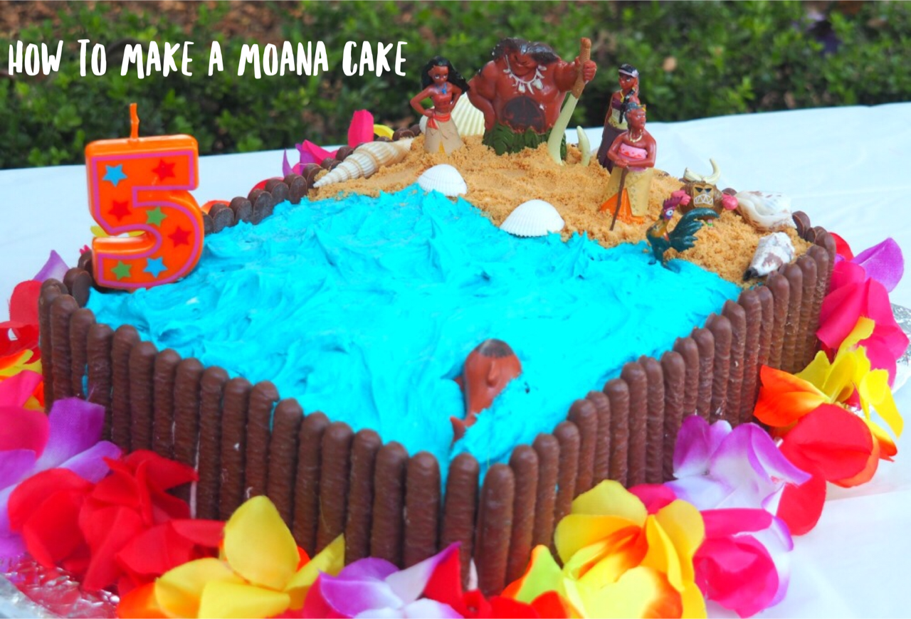 How to Make A Moana Cake